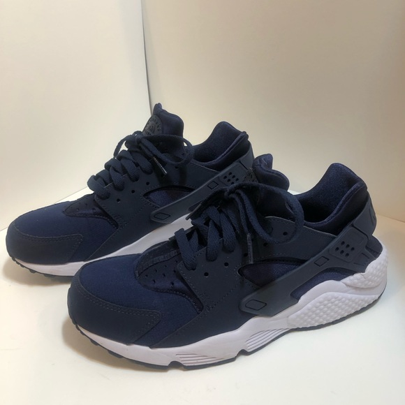 nike air huarache navy